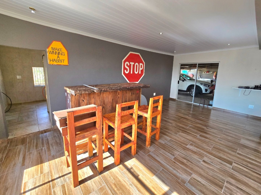 5 Bedroom Property for Sale in Bethlehem Rural Free State